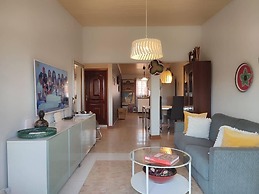 Oheneba Tema - Luxury Hot -tub Retreat With Wi-fi