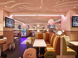 Mama Shelter Paris La Défense