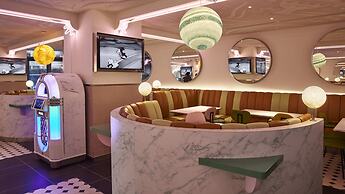 Mama Shelter Paris La Défense