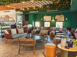 Ibis Styles Sevilla Santa Justa