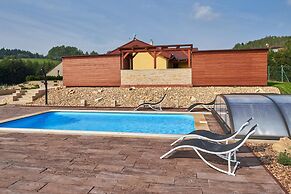 Cerna Kcg350 in Cermn