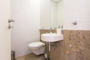 Expo River Side by Homing