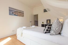 Bairro Alto Stylish by Homing