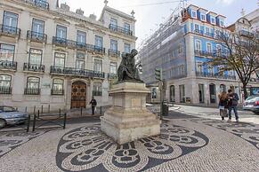 Downtown Chiado by Homing