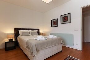 Downtown Chiado by Homing