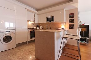 Downtown Chiado by Homing