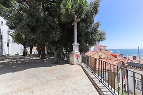 Alfama Suite by Homing