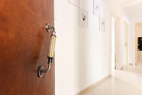 Principe Real Balcony by Homing