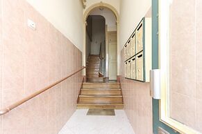 RED Almirante by Homing