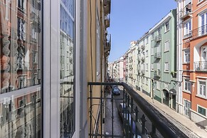 RED Almirante by Homing