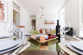 Downtown Santa Justa by Homing