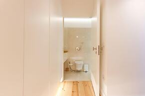 Marques DE Pombal Duplex With Terrace by Homing