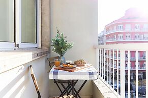 Almirante Balcony by Homing