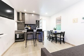 Almirante Balcony by Homing