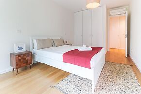 Benfica Prime Terrace by Homing