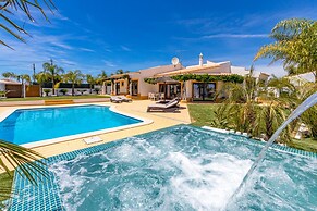 Casinha in Albufeira