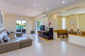 Carlivo in Albufeira