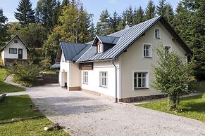 Mlade Buky Kjh348 in Mlad Buky