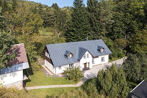 Mlade Buky Kjh348 in Mlad Buky