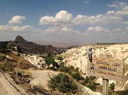 Cappadocia Deep Cave House