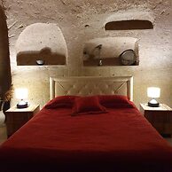 Cappadocia Deep Cave House