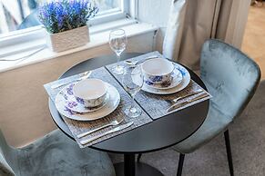Comfortable West End Flat With Parking Easy Access