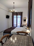 IDOMENEAS APARTMENTS