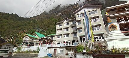 LE COXY RESORT