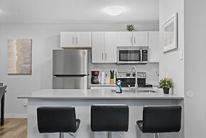 Cozy 2BR Near UT Hyde Park Evonify