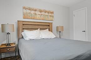 Cozy 2BR Near UT Hyde Park Evonify