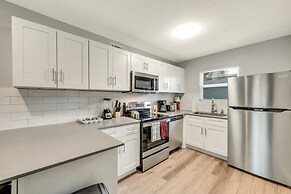 Stylish 2BR Near UT Hyde Park Evonify