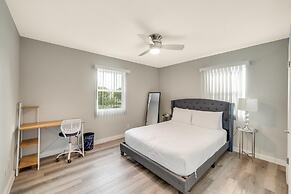 Stylish 2BR Near UT Hyde Park Evonify