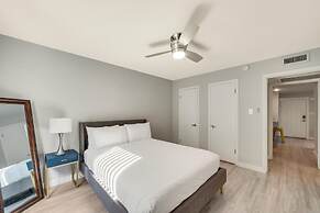 Modern 2BR Near UT Hyde Park Evonify