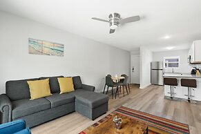 Modern 2BR Near UT Hyde Park Evonify