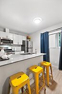 Stylish 1BR Near UT Highland Evonify