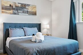 Stylish 1BR Near UT Highland Evonify