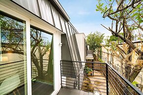 Stylish 1BR Near UT Mueller Evonify