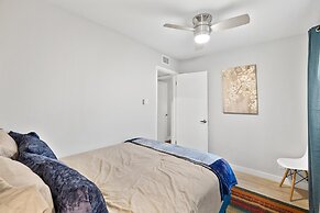 Stylish 1BR Near UT Highland Evonify