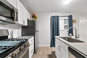 Stylish 1BR Near UT Highland Evonify