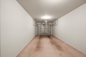 Luxury Townhome Pool North Austin Evonify