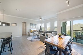 Luxury Townhome Pool North Austin Evonify