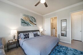 Luxury Townhome Pool North Austin Evonify