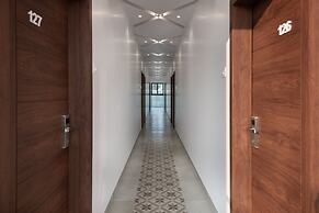 Paramount Riverfront Resort & Spa