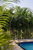 Paramount Riverfront Resort & Spa