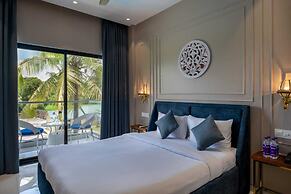 Paramount Riverfront Resort & Spa