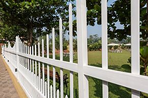 Paramount Riverfront Resort & Spa