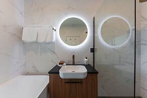 Galaxy Boutique Hotel