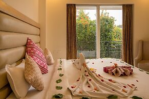 White Rock By The Solitaire Hospitality