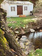 Gena's Sierra Inn & Restaurant