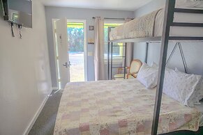 Gena's Sierra Inn & Restaurant